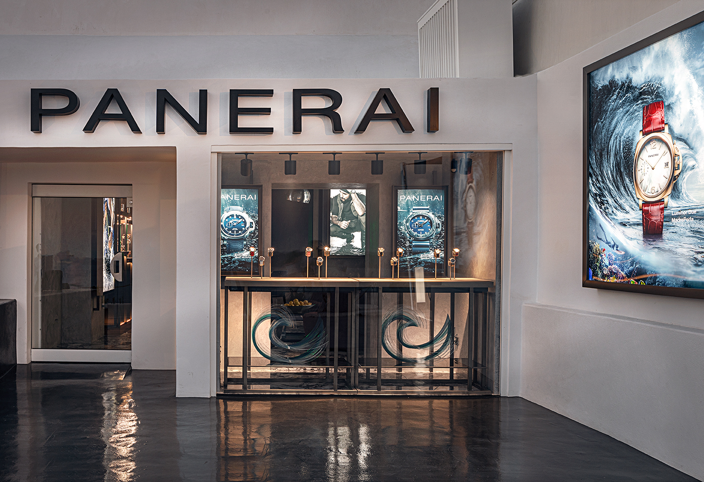 Visit a luxury watches boutique in Santorini